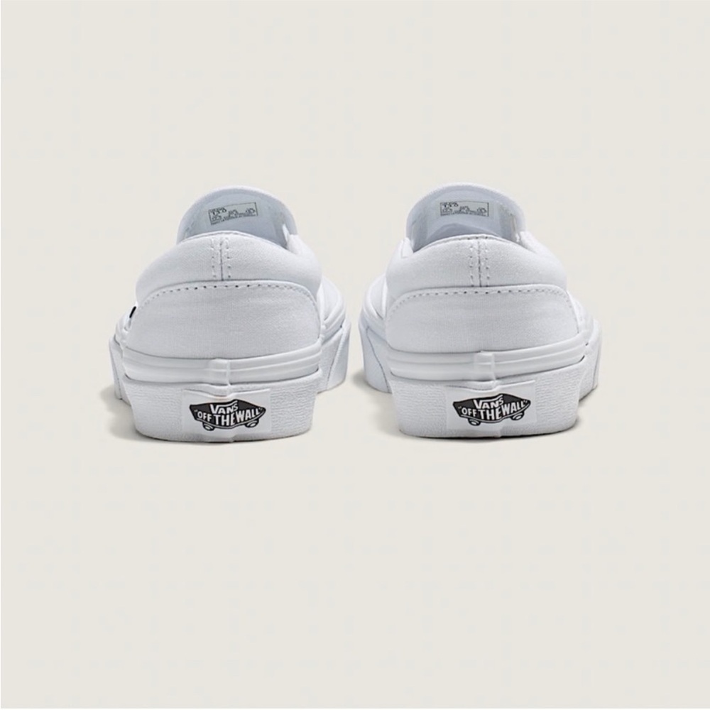 Vans Little Kids’ Iconic White Classic Slip-On Shoe—K2 - Picture 8 of 10